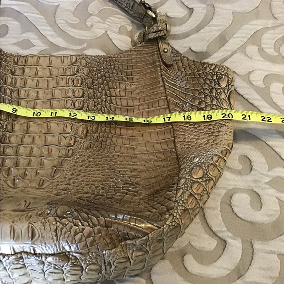 BRAHMIN TOTE PURSE, magnetic closure, key strap, pen holder, dark camel. - Picture 7 of 11